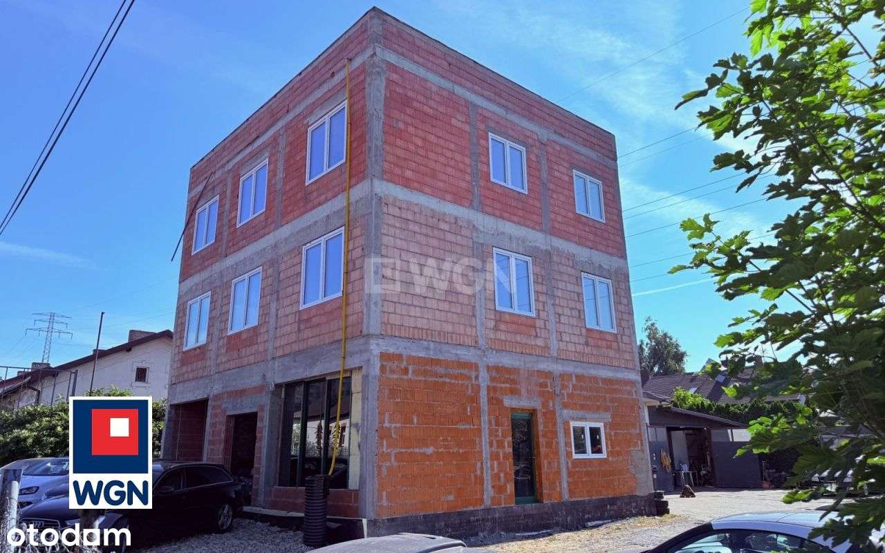 Budynek handlowo-usługowy z częścią mieszkalną sta-4