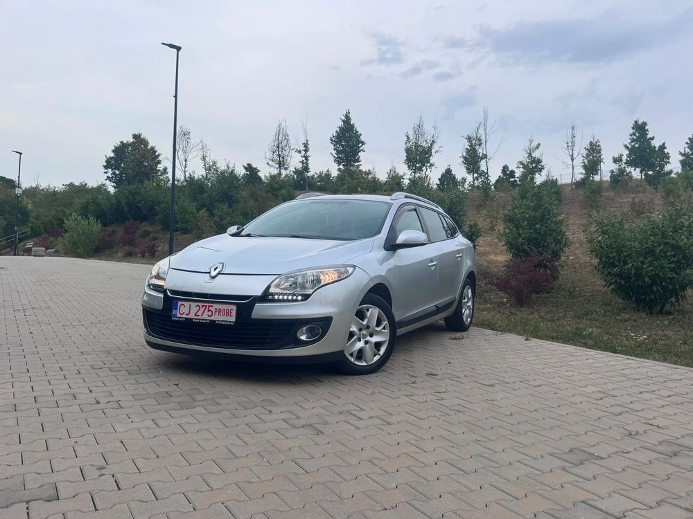 Renault Megane III [2008 - 2016] dCi 110 FAP LIMITED 2012