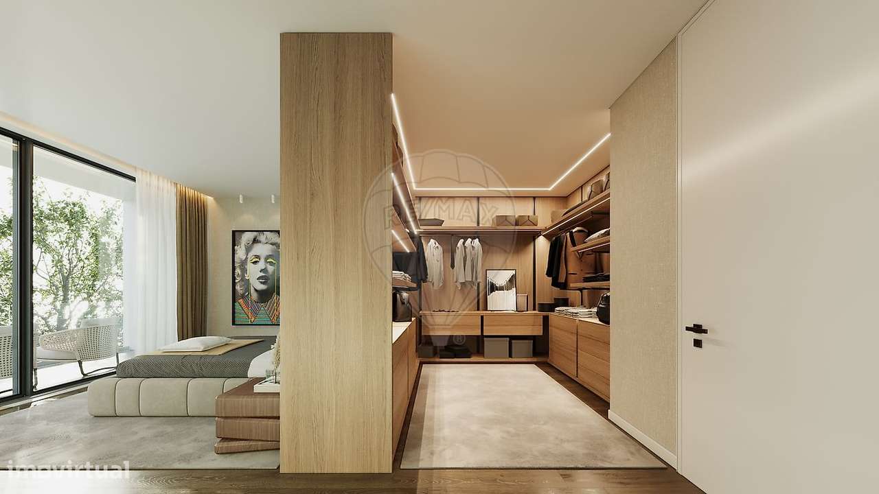 Moradia T4 para venda-16