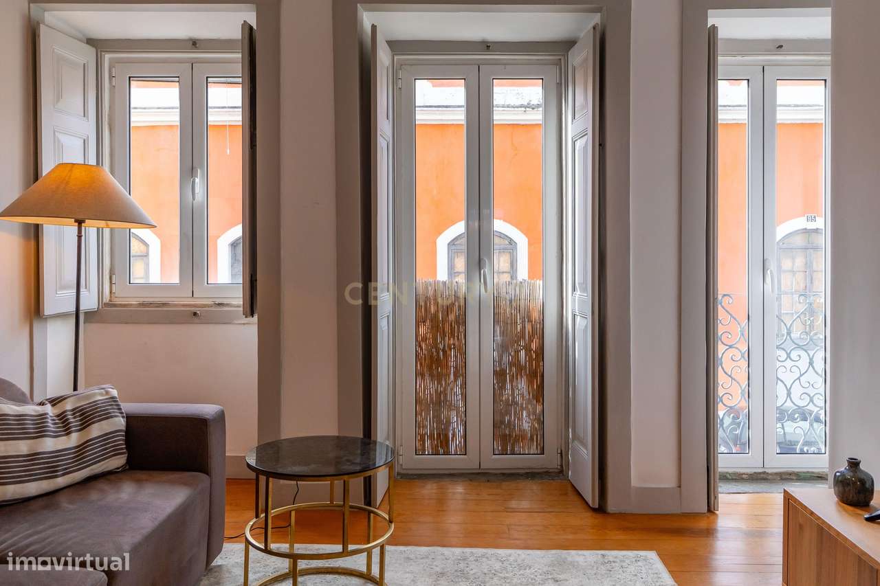 T1 com Terraço - Junto ao Hospital Cuf Tejo - Alcântara, Lisboa - Grande imagem: 2/38