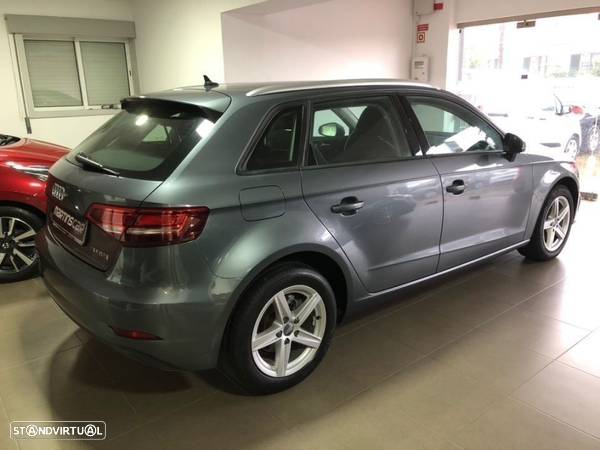 Audi A3 Sportback 30 TFSI Sport S tronic - 10