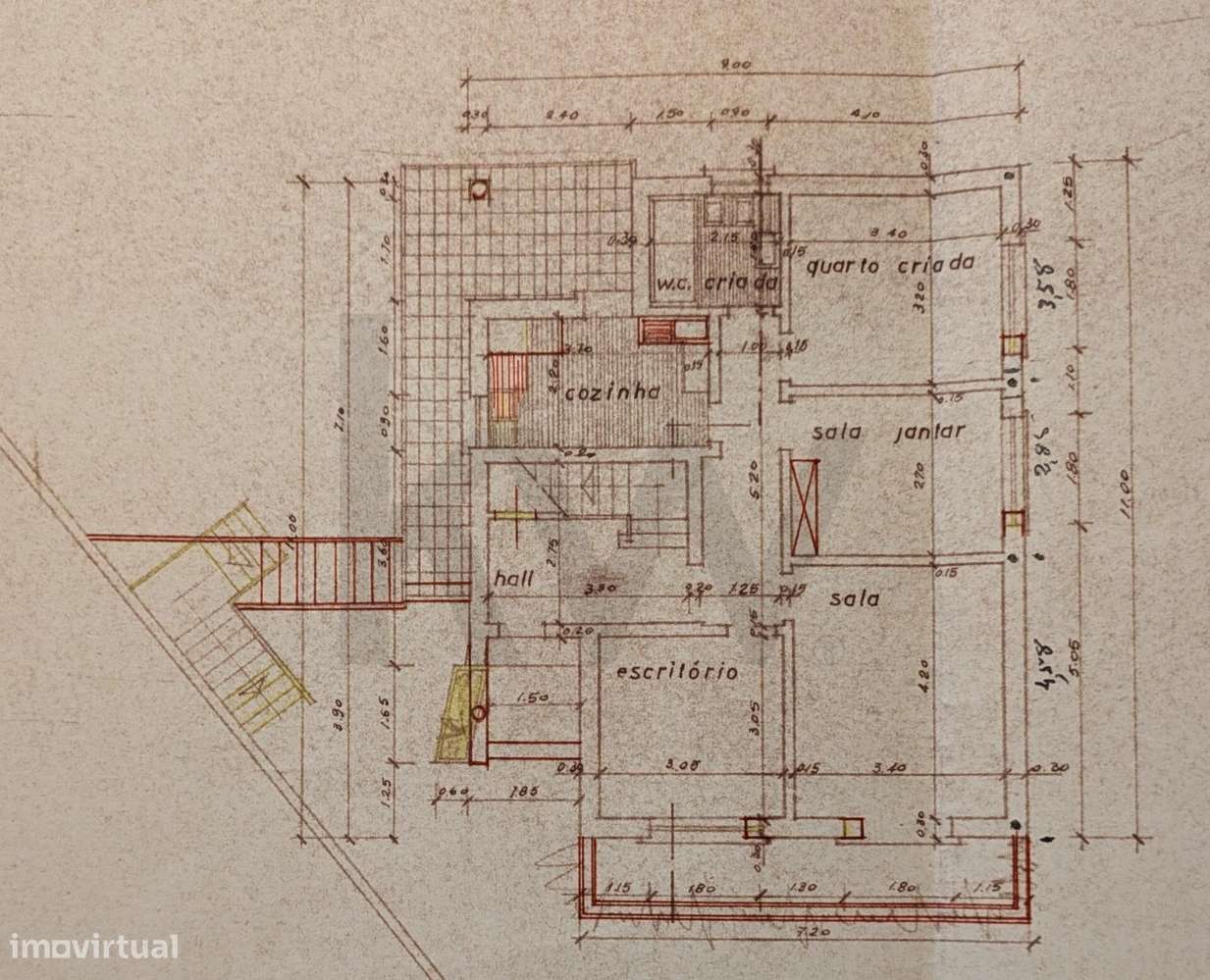Moradia isolada para (sonhar e) remodelar | 300m2 área | Jardim à volt-45