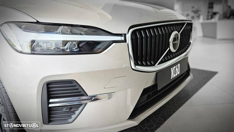 Volvo XC 60 2.0 B4 Core - 3