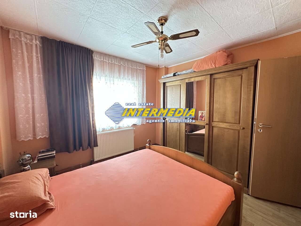 Vanzare Apartament 3 camere Decomandat 2 Bai balcon Mare parcare zona - Imagine principală: 5/10