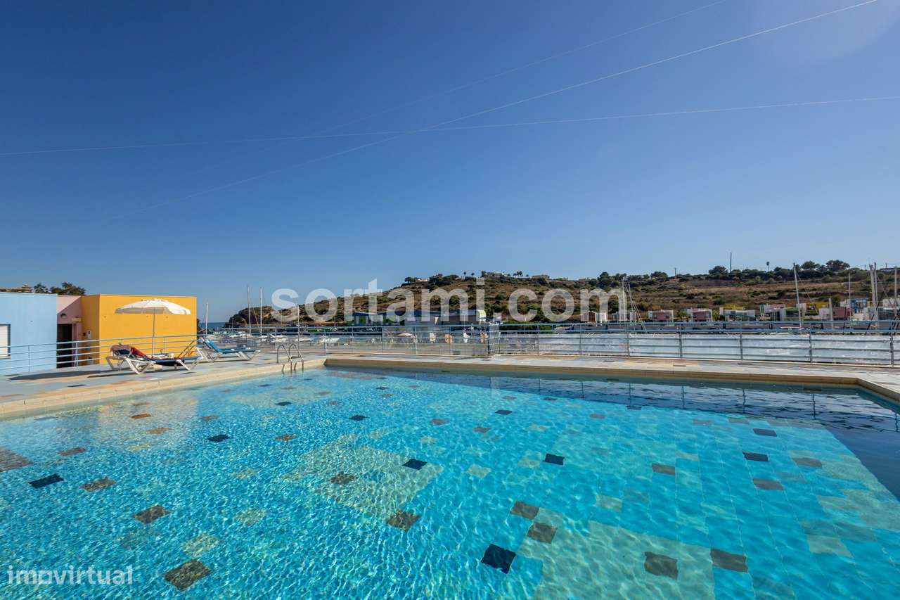 Apartamento T2 Venda em Albufeira e Olhos de Água,Albufeira-0
