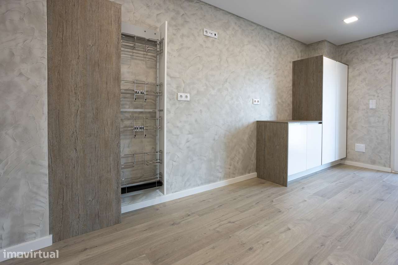 Apartamento T4 Novo no Montijo – Elegância, Conforto e Sustentabilidad - Grande imagem: 5/23