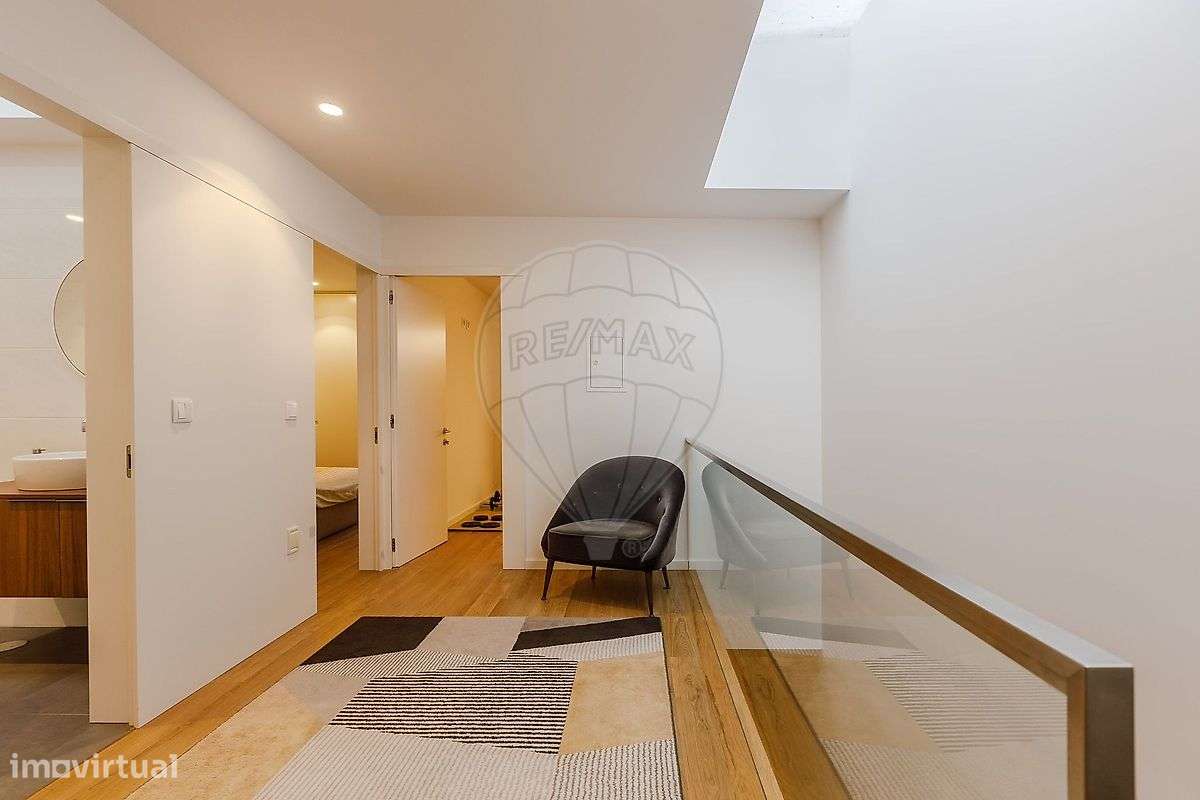 Moradia T4 para venda-6