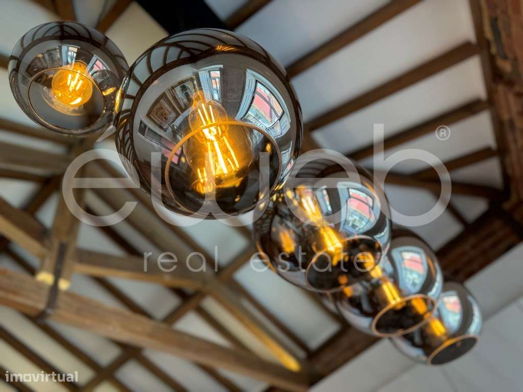 Penthouse T2 em plena Baixa de Setúbal-17