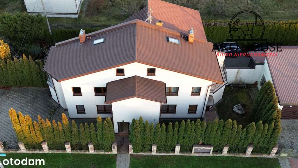 Dom 240 m² pod inwestycję – 4 lokale + 2 garaże!-15