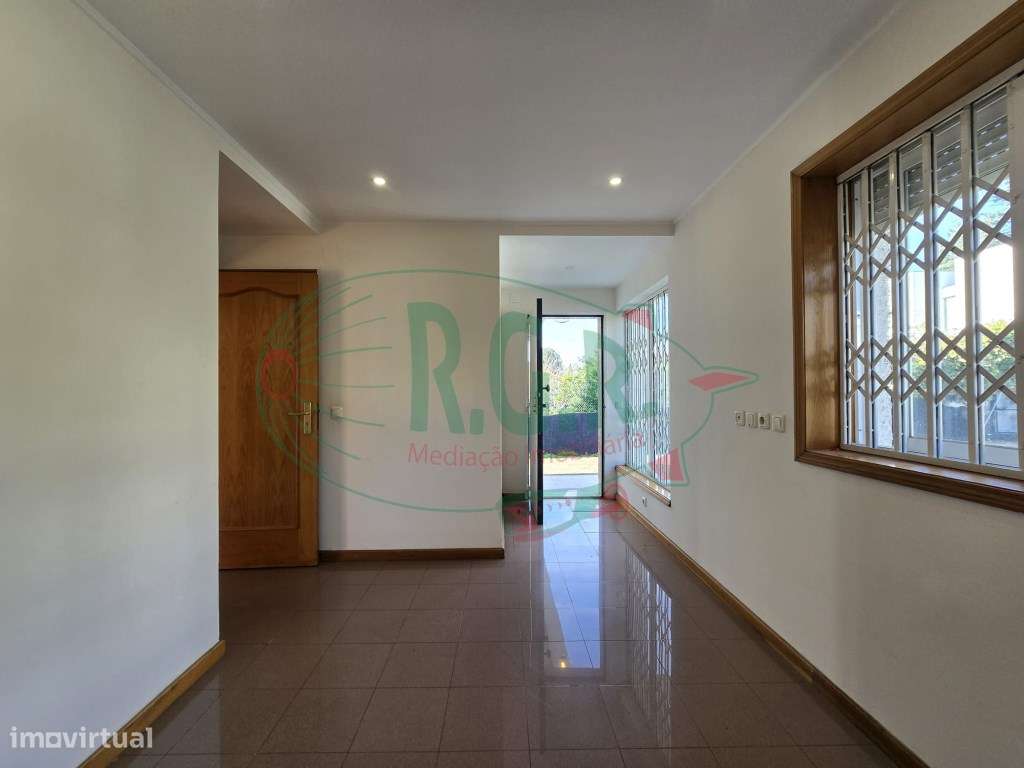 Moradia Isolada T3 | Piscina | Vistas Rio | 5 Min Porto - Grande imagem: 2/60