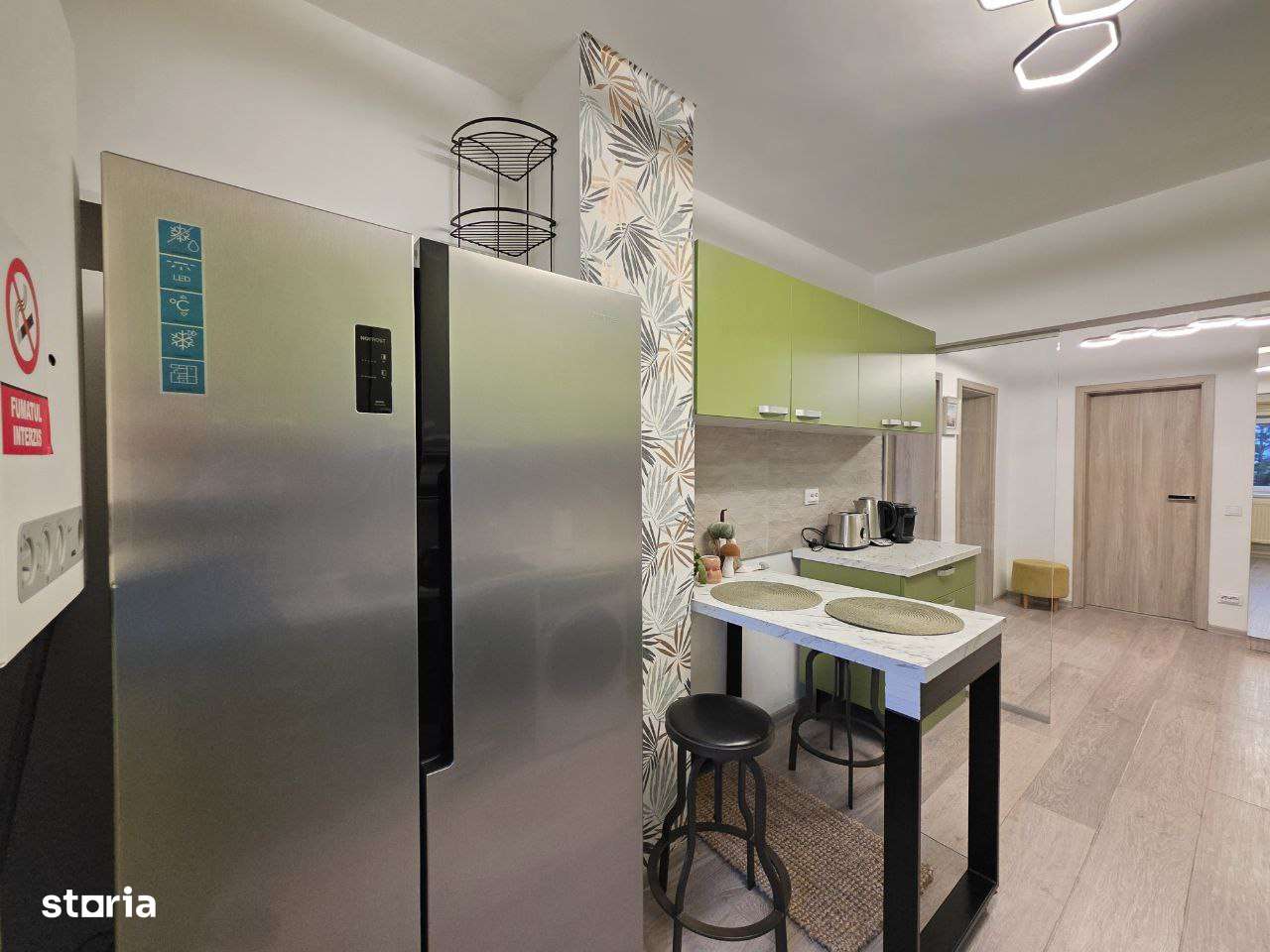 Apartament cu 2 camere de vanzare Central - Str. Crisan-9