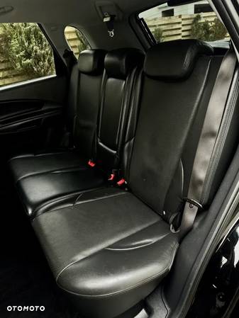 Hyundai Tucson 2.0 Comfort 2WD - 28