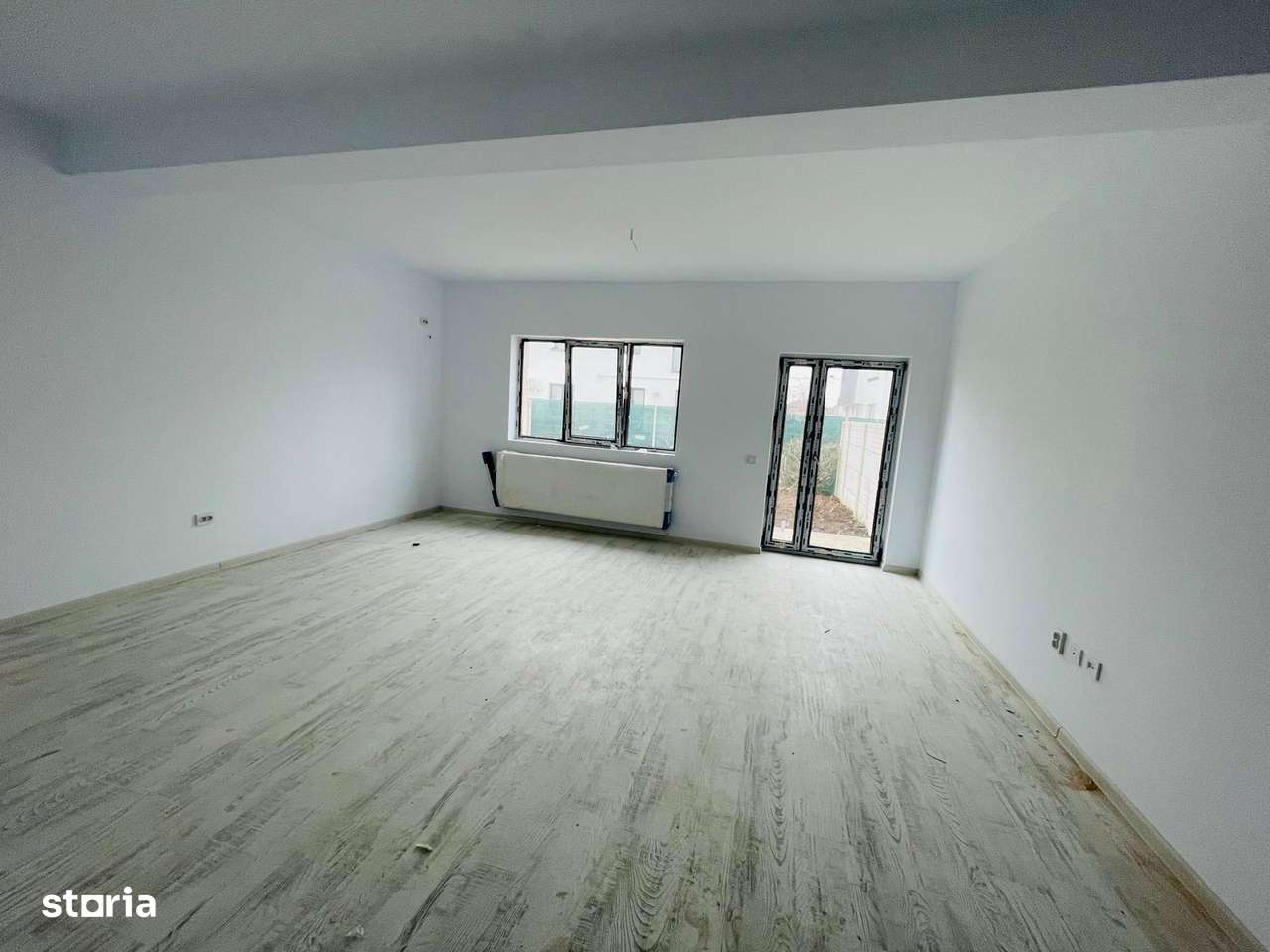 Case 4 camere in ansamblu ultramodern-8