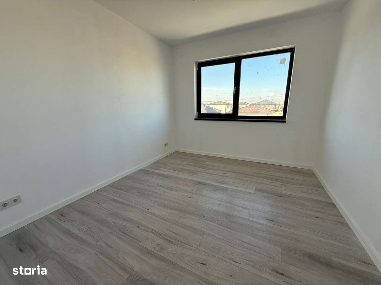 Vila individuala ~ 4 camere 2 bai ~ pod ~ pompa de caldura ~-1