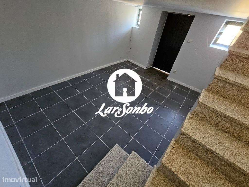 Quinta T4 em Rio Meão com 7500m2-13