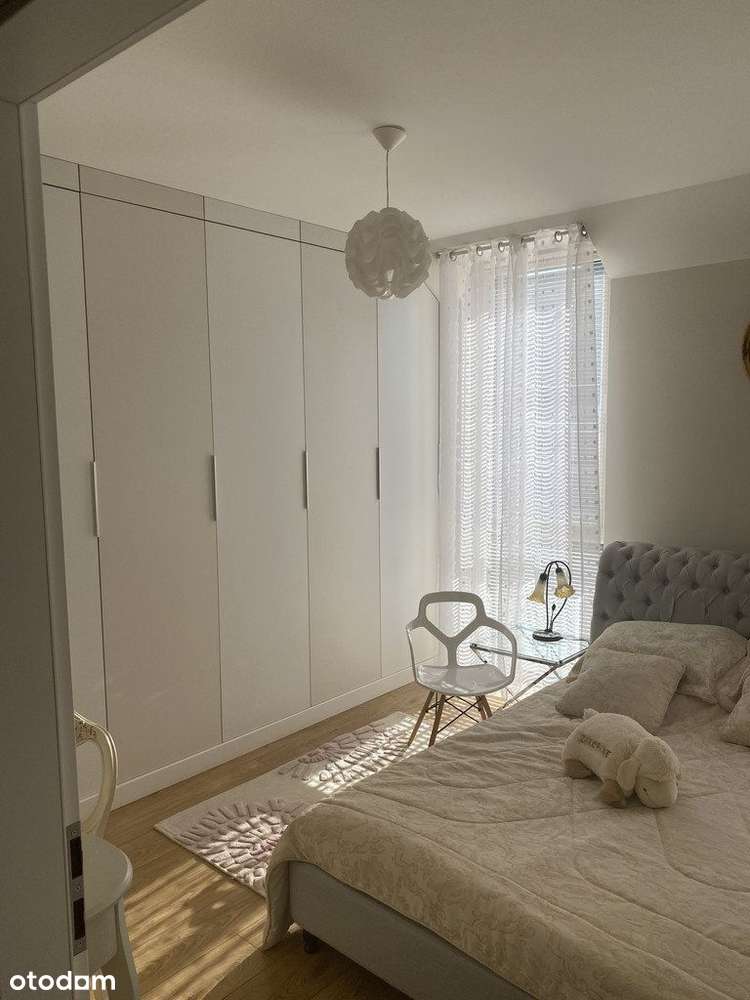 Atrakcyjny Apartament Z Ogrodem.-11