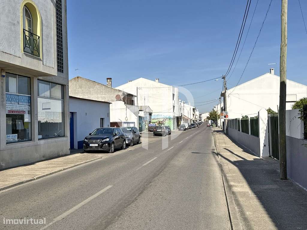 Loja P/Venda // Almeirim 33m2-10