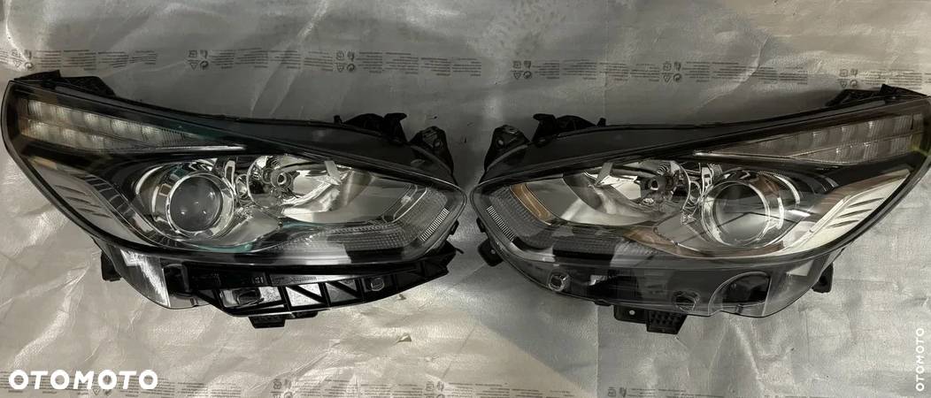 Reflektory  FORD S-MAX MK2 SOCZEWKA ZWYKŁA LAMPA SMAX II S-MAX II 2014-2019 - 1