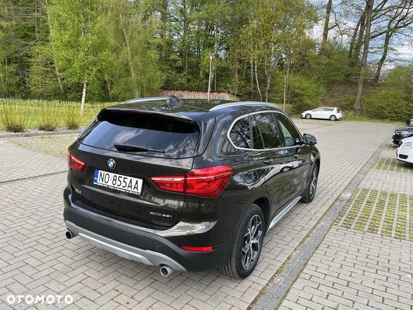 BMW X1 xDrive25i xLine - 6