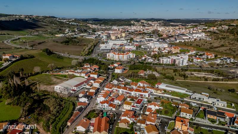 T1 próximo à CUF - Varanda e Estacionamento!-22