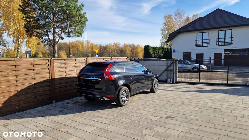 Volvo XC 60 D3 Kinetic - 4