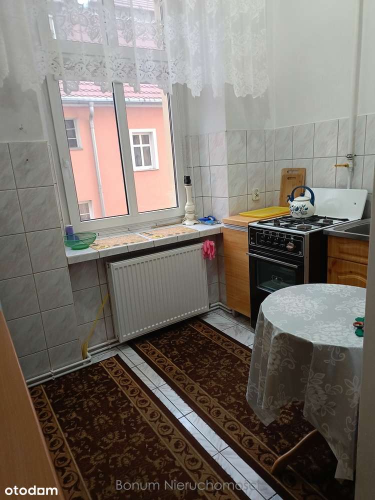 Na sprzedaż trzy pokojowe mieszkanie w Ząbkowicach-16