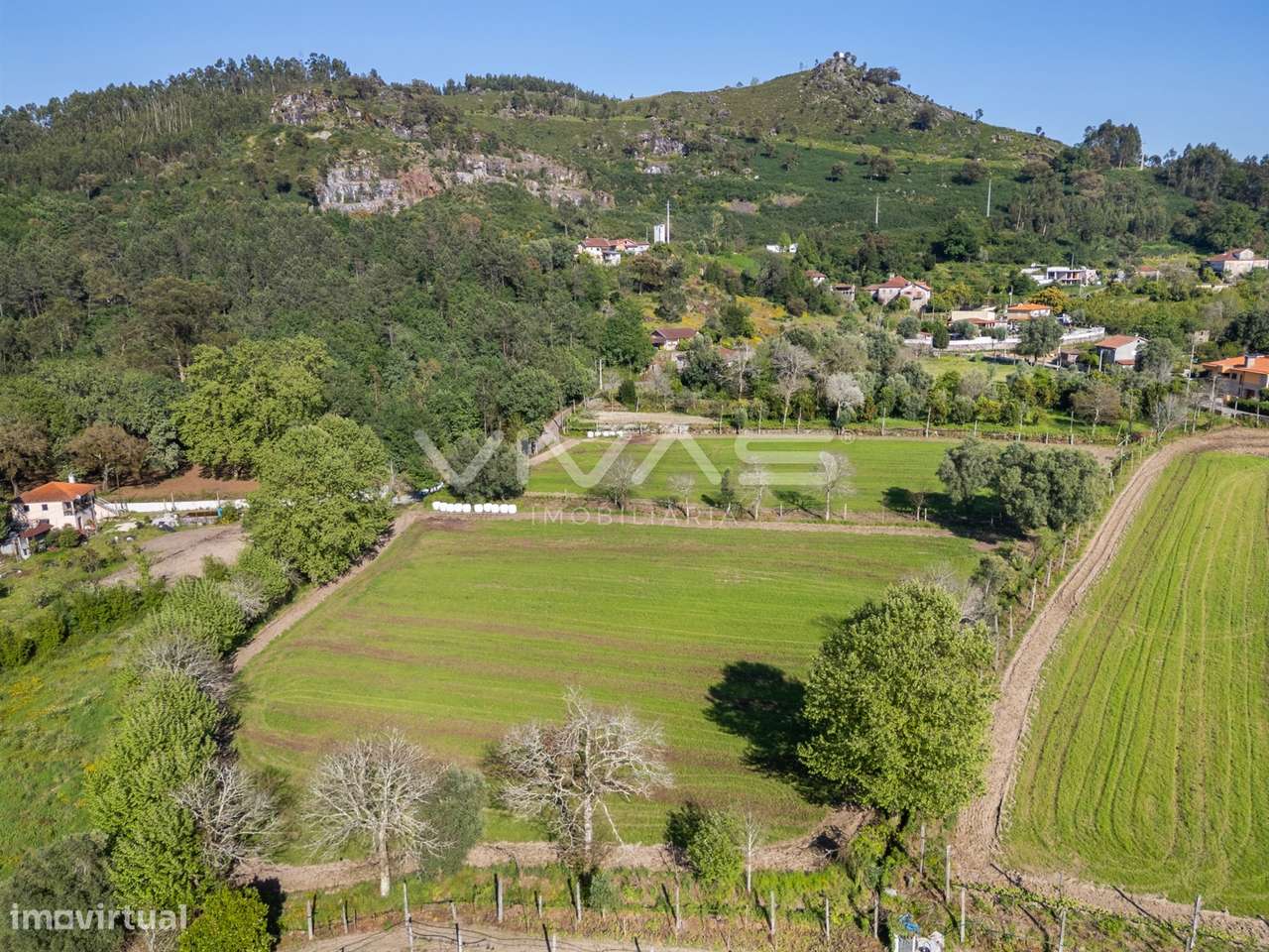 Terreno  Venda em Coucieiro,Vila Verde - Grande imagem: 4/25