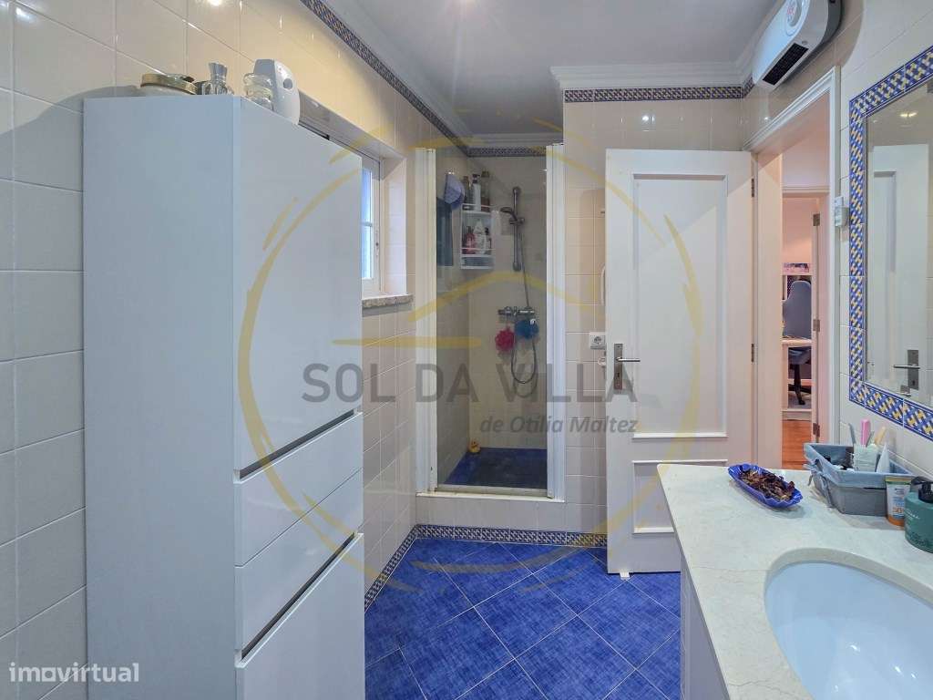 Moradia Geminada T3+2 com garagem - Quinta do Conde - 395.000€-11