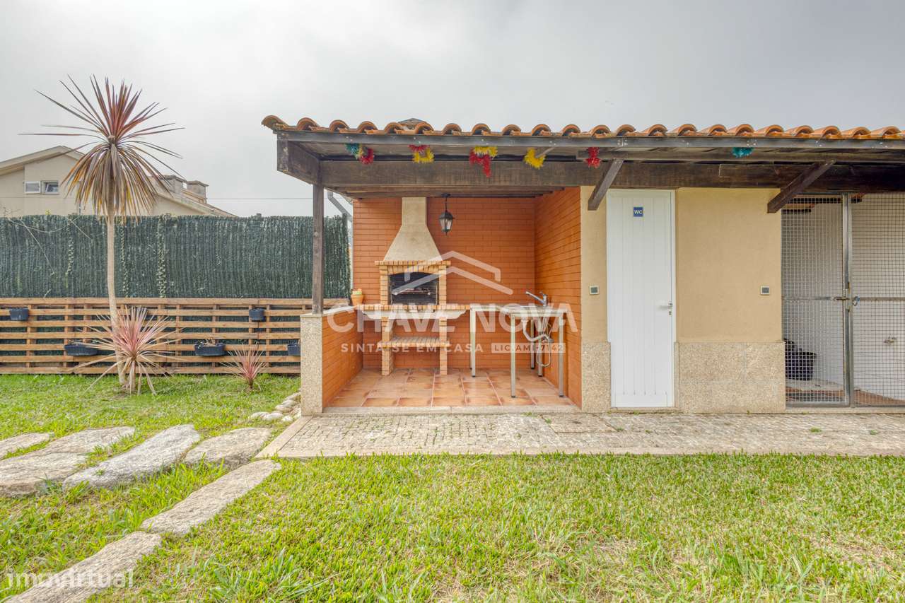 Moradia T3 Canidelo COMO NOVA com Piscina 4 Frentes-35