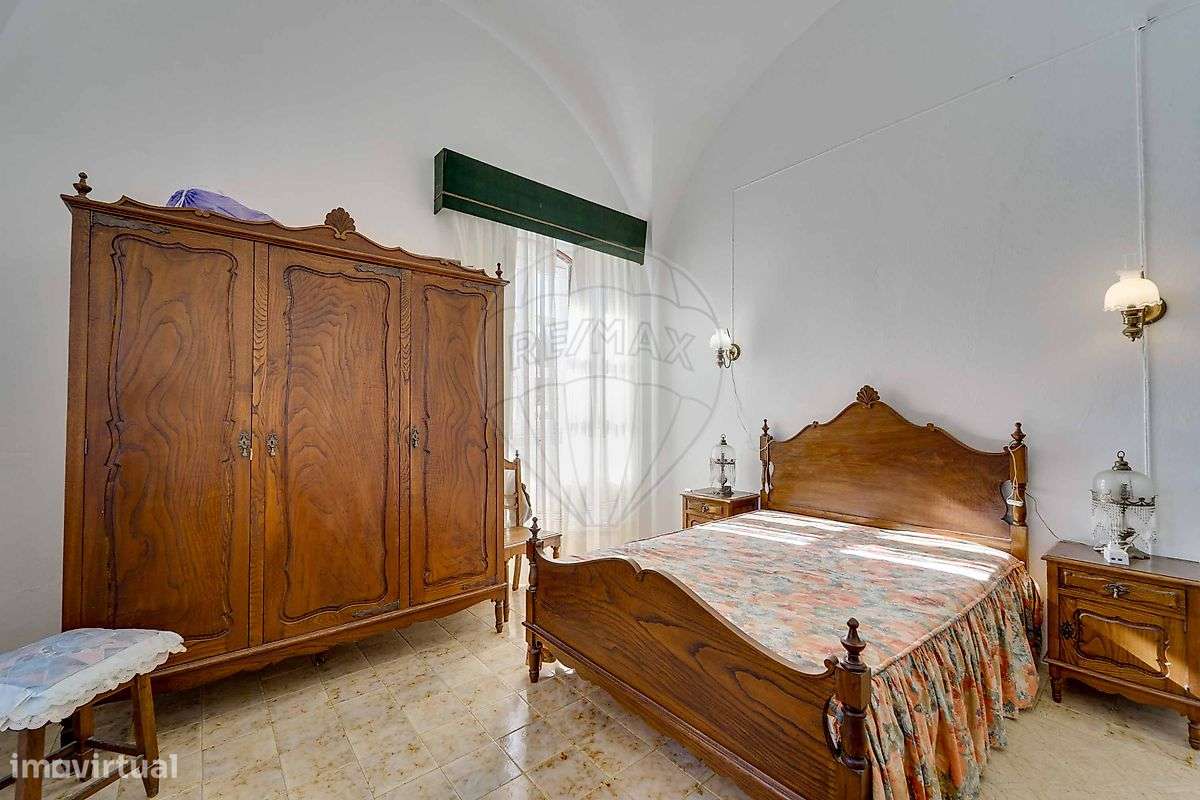 Moradia T15 para venda-17