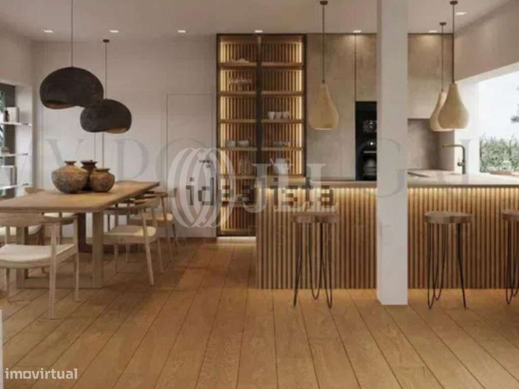 Moradia T4 com jardim e piscina no Zambujeiro, Cascais-5