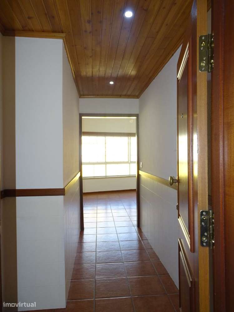 Apartamento T1 no centro da cidade para arrendamento - Grande imagem: 5/11