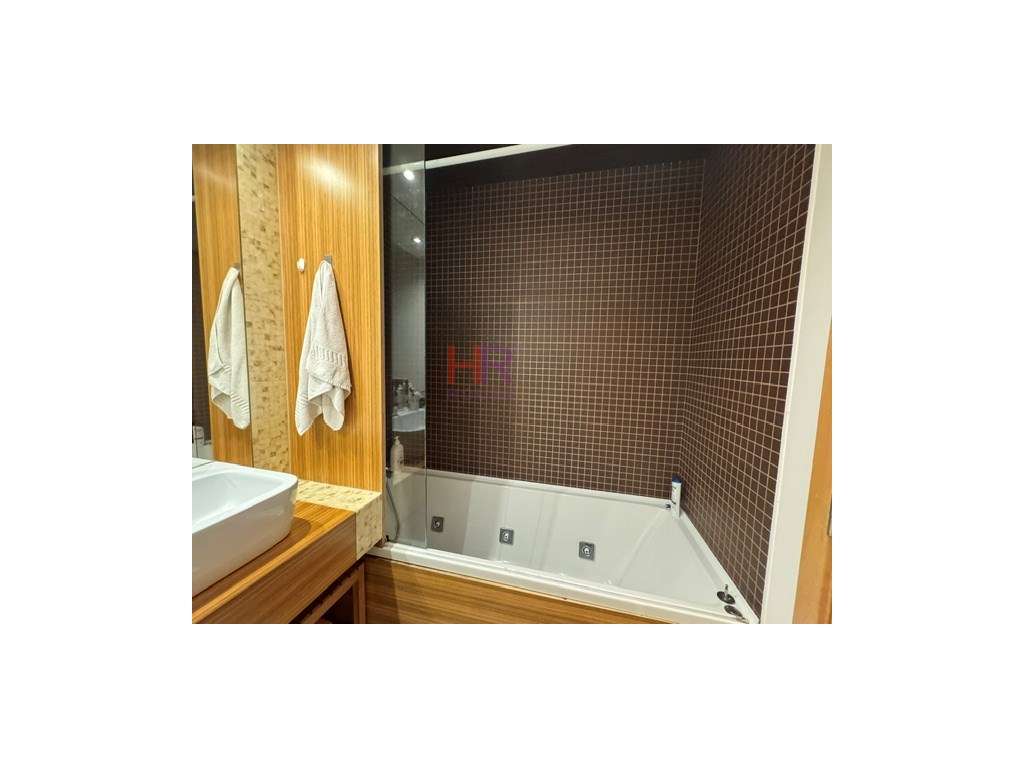 Apartamento T2 com garagem em Quinta das Nogueiras em Coimbra: Conf...-11