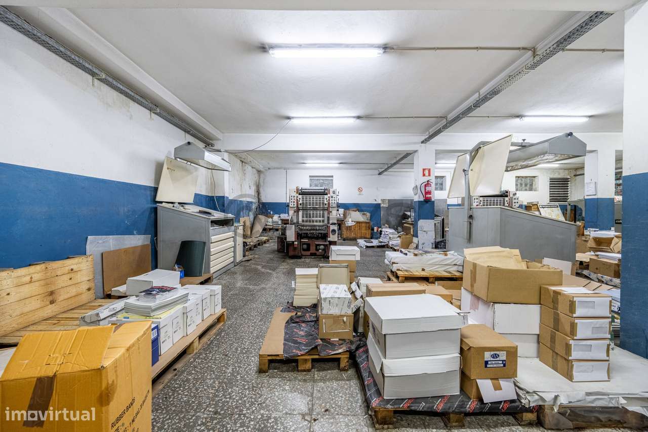 Armazém e Habitação em Ferreiros-11