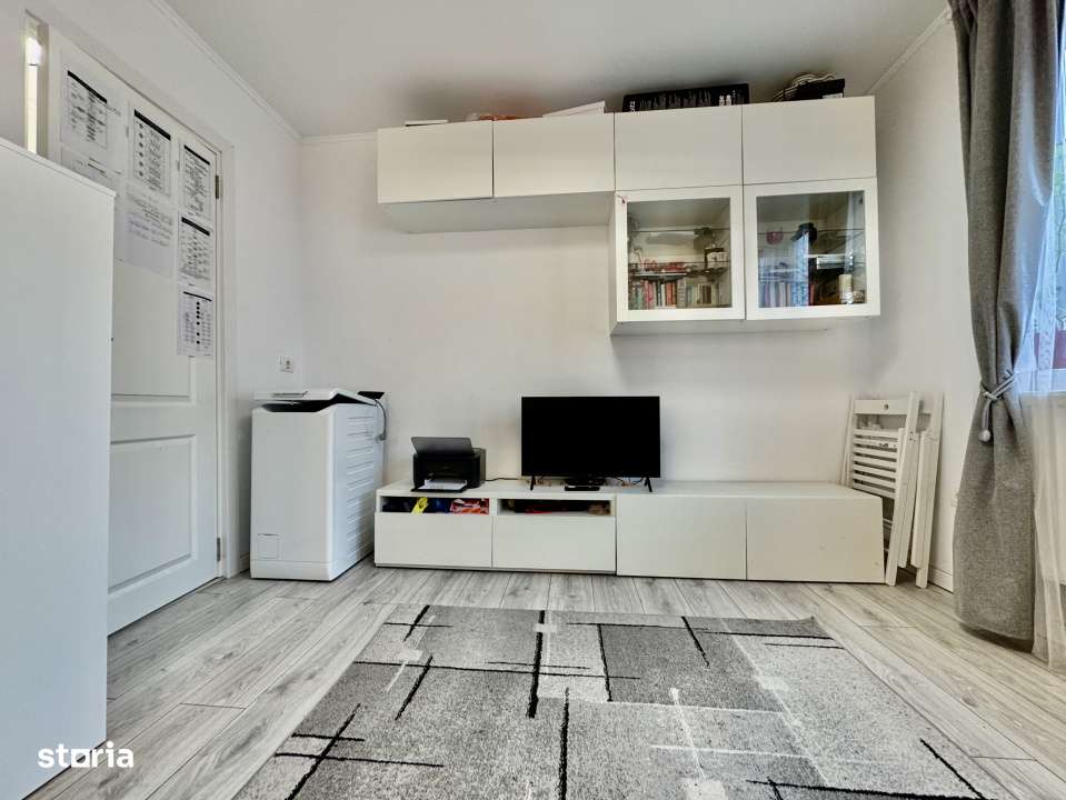 Vanzare Garsoniera Pacurari- Moara de Foc, etaj 2/4. Renovat. Mobilat - Imagine principală: 4/8