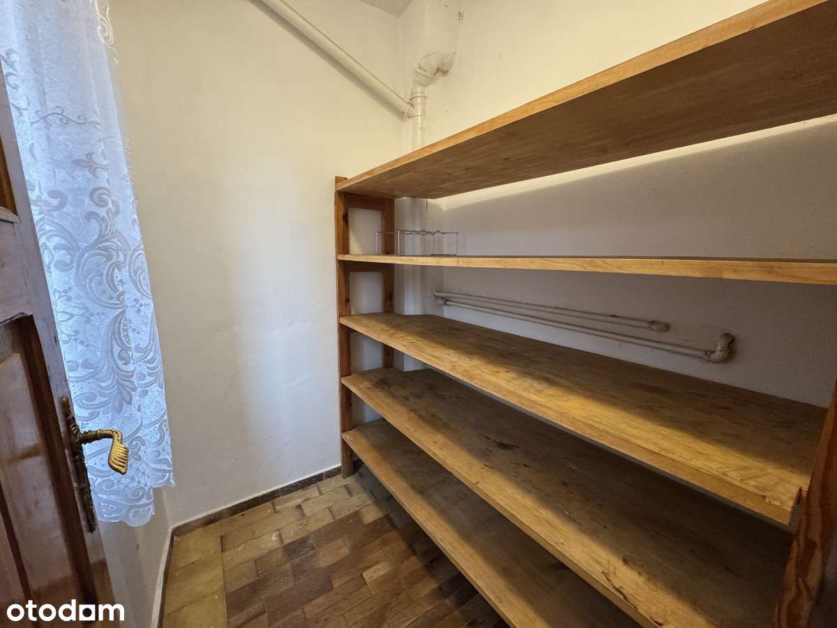 OKAZJA! - Dom w Centrum Ostrzeszowa - idealny pod wynajem 6 pokoi-9