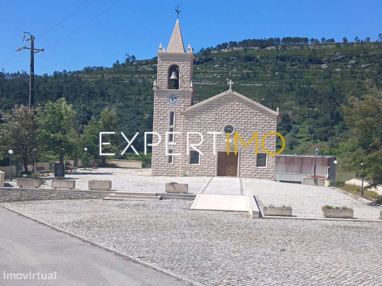 Moradia T2 São Bento, Porto de Mós, Leiria com design moderno-28