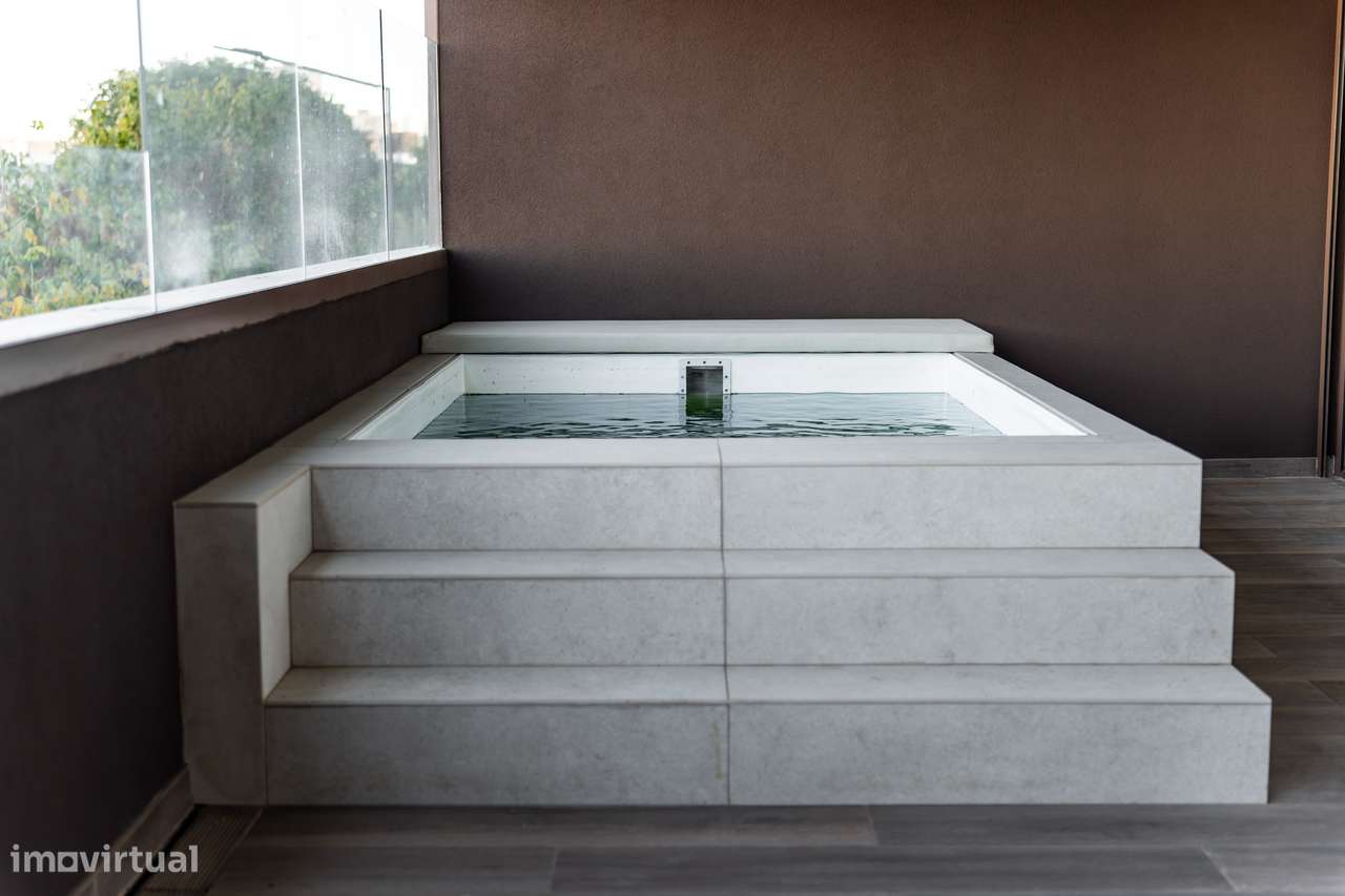 T2 Novo | 86 m² ABP | Varanda de 44 m² | Piscina Privativa Aquecida-25