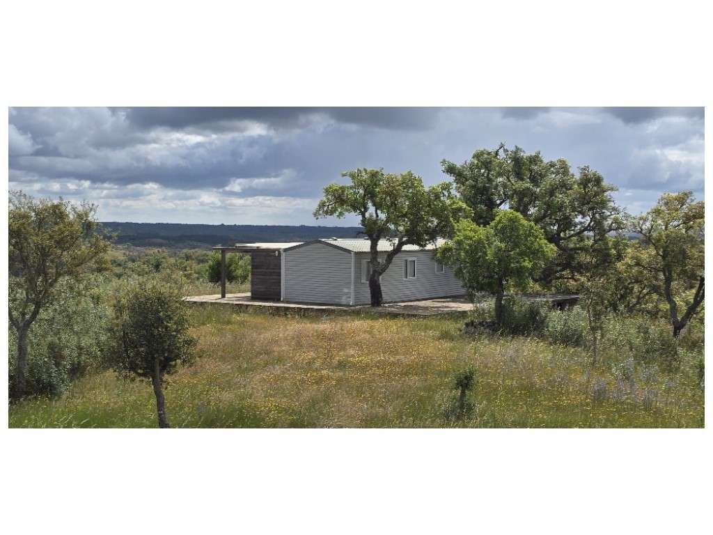 HERDADE, com 41h (3 construções) - Grande imagem: 3/28