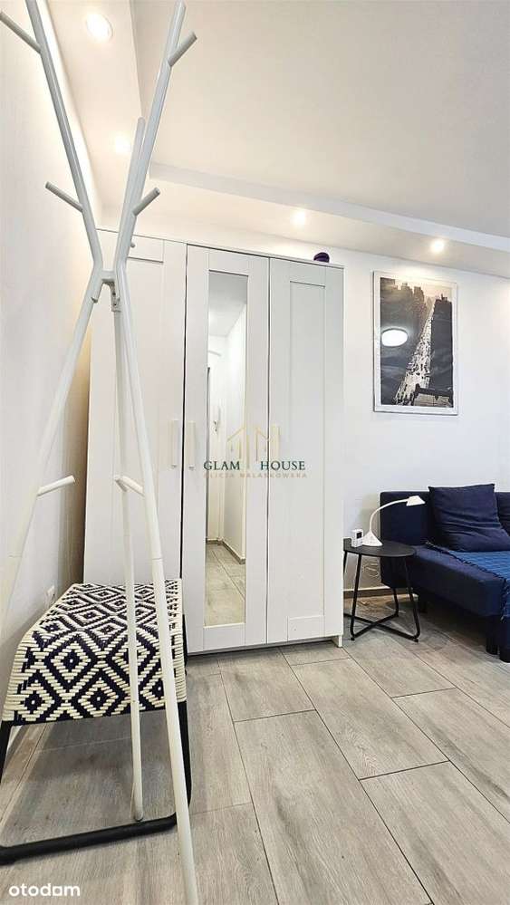 Urządzona kawalerka w Centrum-6