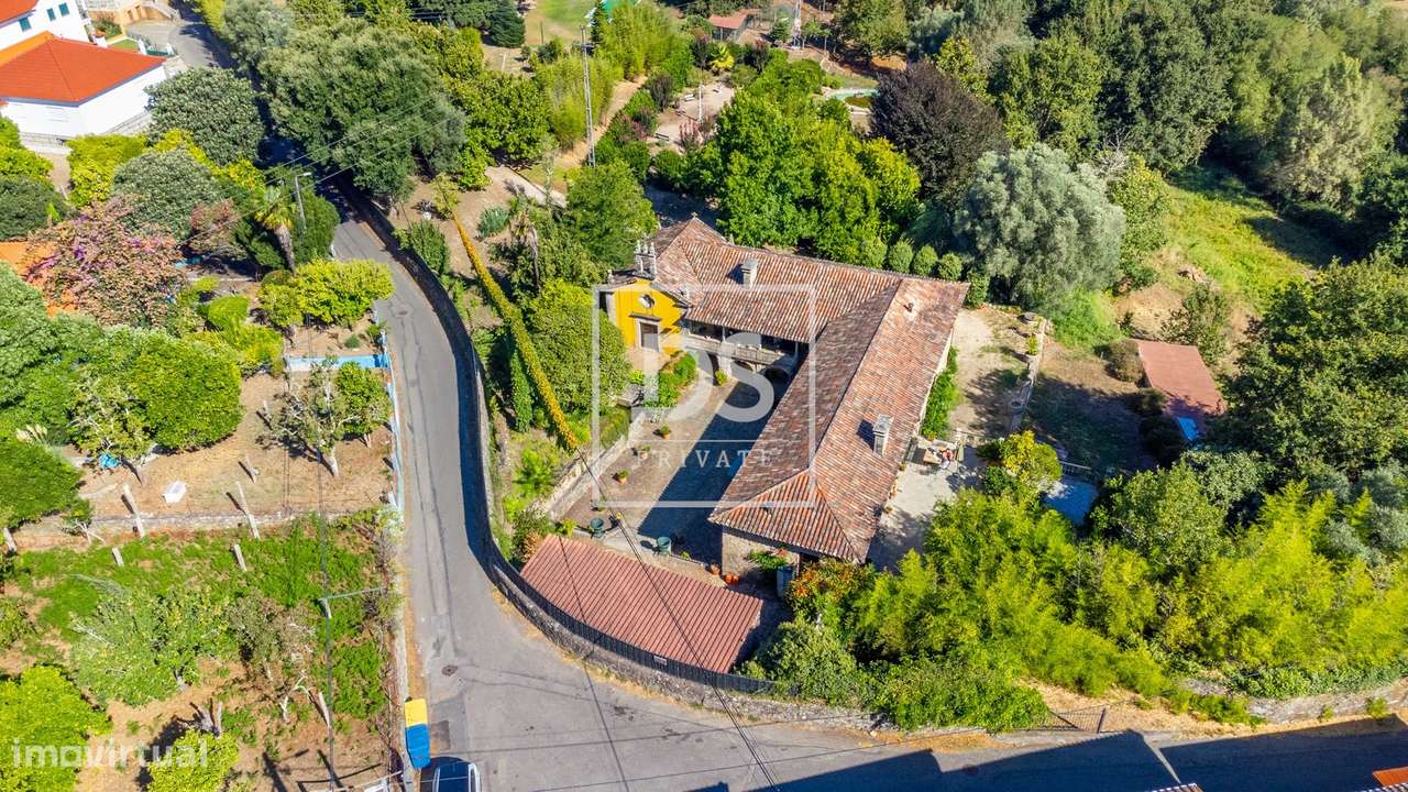 Quinta de Santo António – Propriedade Histórica com Potencial Único em-37