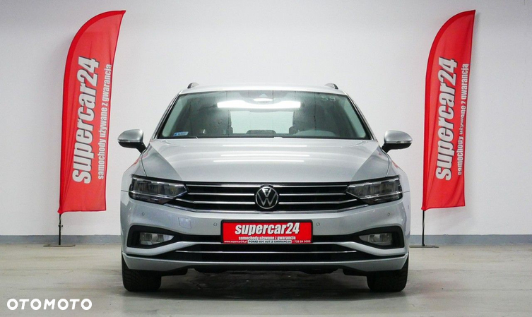 Volkswagen Passat - 2