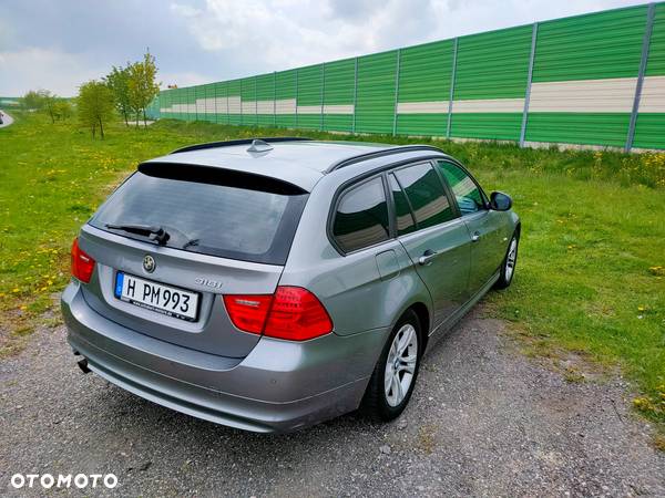 BMW Seria 3 318i Touring Edition Exclusive - 11