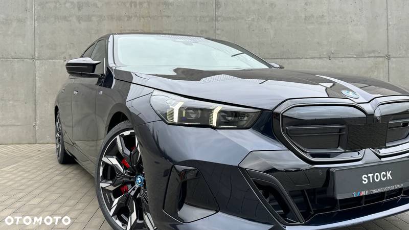 BMW i5 M60 xDrive - 11