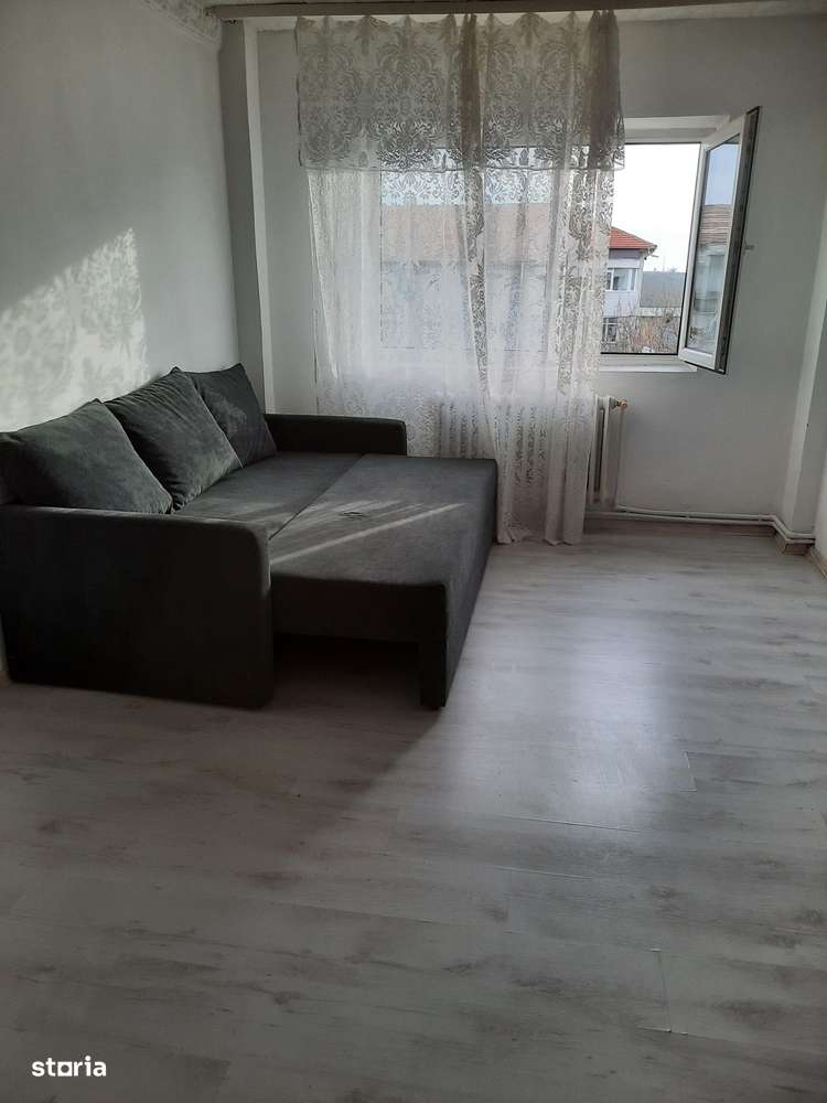 Inchiriez apartament 2 camere - Imagine principală: 2/7