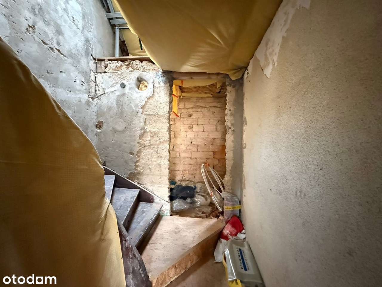 Dom w zabudowie szeregowej PACZKÓW-9