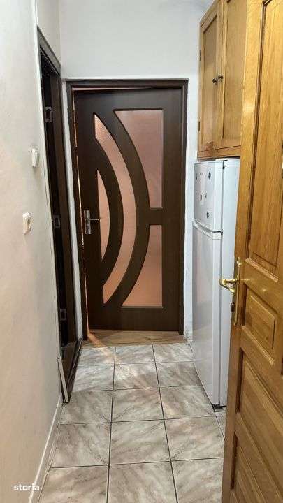 Garsoniera la 12 minute de UMF - Imagine principală: 4/4