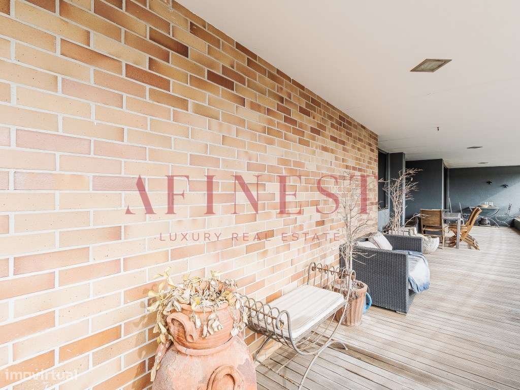 Apartamento T3 Com Terraco E Excelente Exposicao Solar Em Cascais