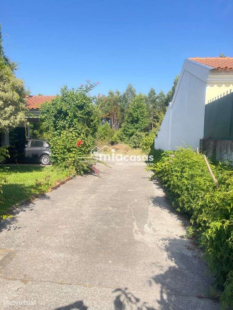 MORADIA T4+1 ISOLADA - OIÃ-38