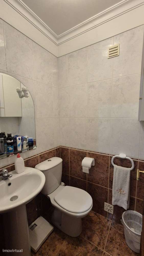 T3 com varanda e cozinha separada em Montijo-24